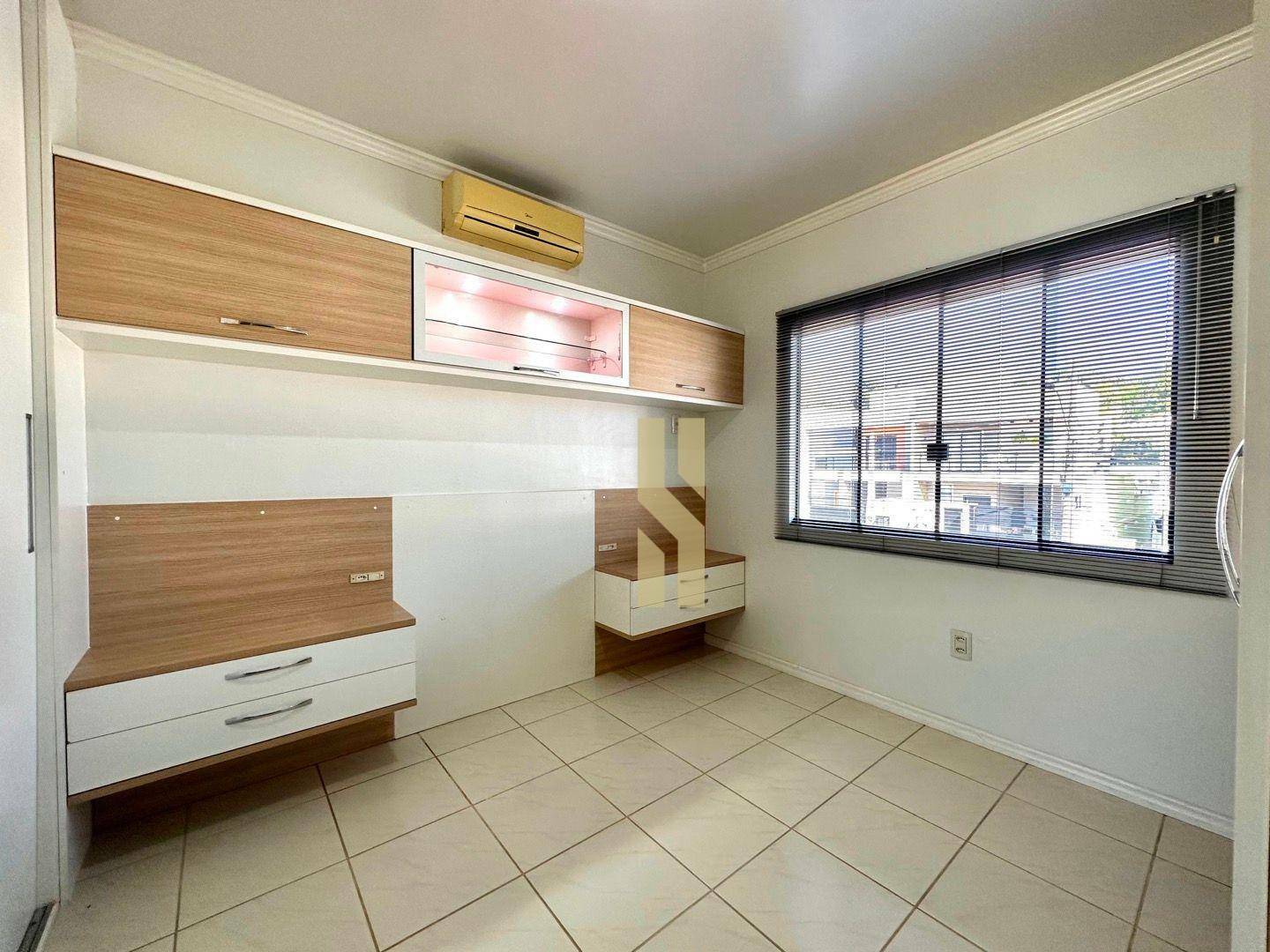 Casa à venda com 3 quartos, 280m² - Foto 20