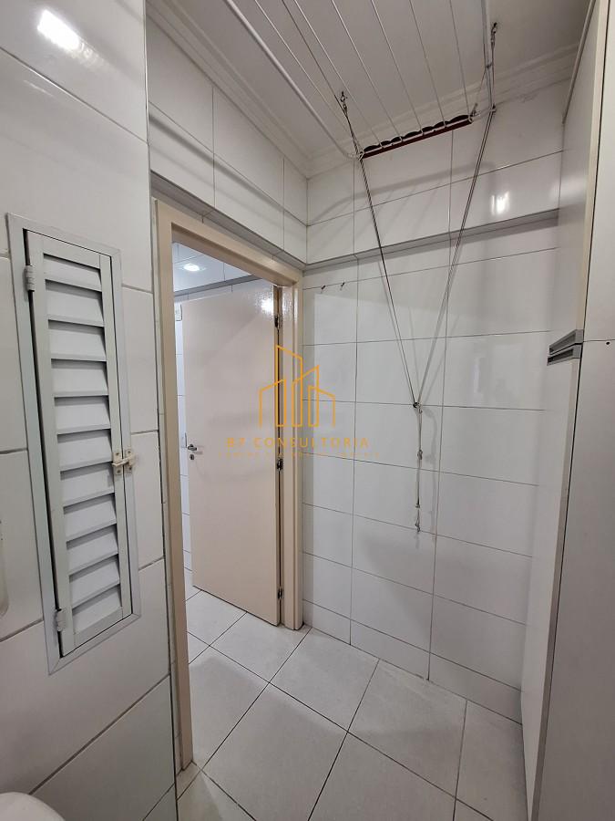 Apartamento para alugar com 2 quartos, 105m² - Foto 12