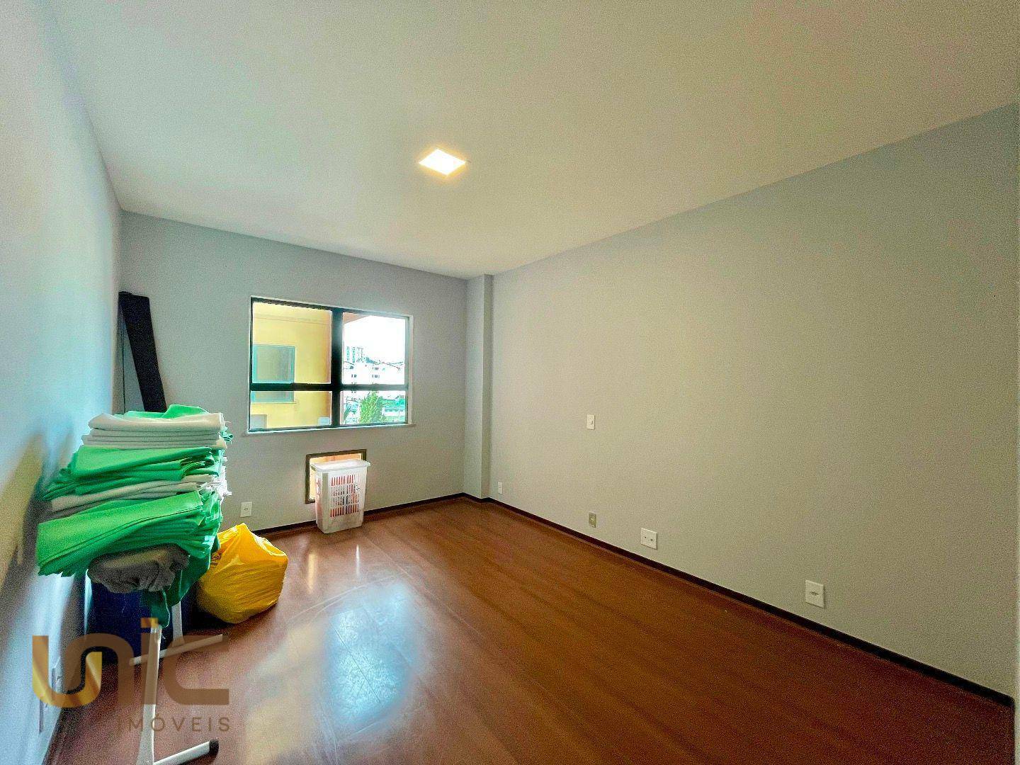 Apartamento à venda com 3 quartos, 170m² - Foto 12