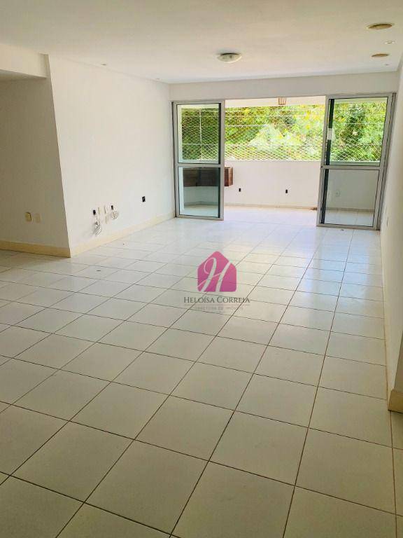 Apartamento à venda com 3 quartos, 200m² - Foto 1