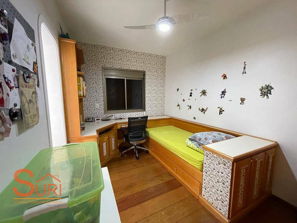 Apartamento à venda com 5 quartos, 170m² - Foto 10