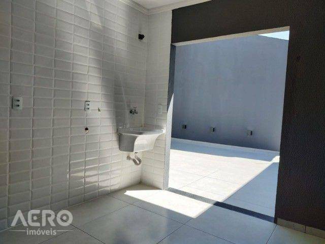 Casa à venda e aluguel com 3 quartos, 220m² - Foto 11