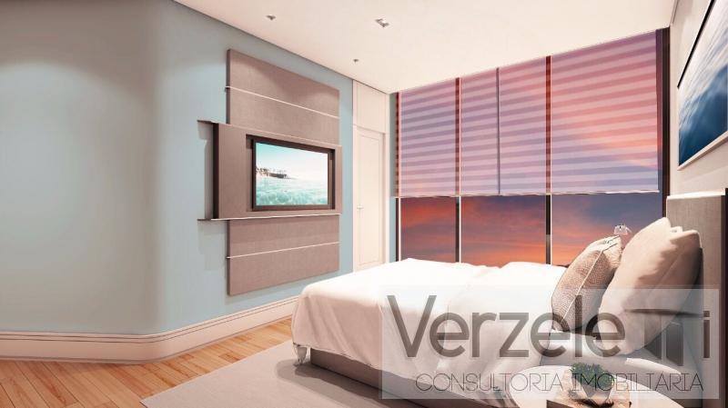 Apartamento à venda com 4 quartos, 258m² - Foto 9