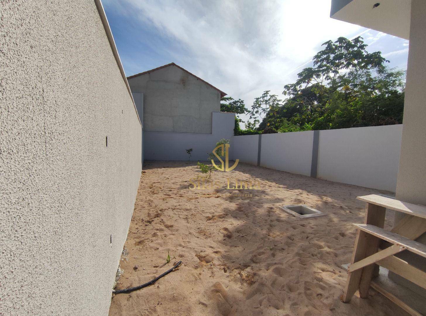 Casa à venda com 3 quartos, 84m² - Foto 5