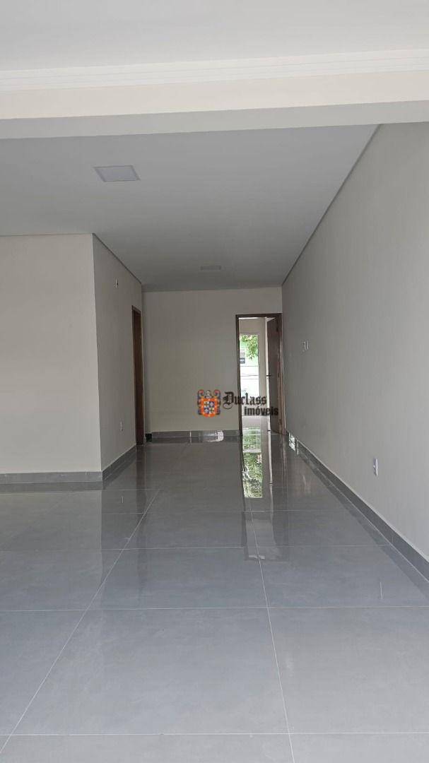 Sobrado à venda com 3 quartos, 140M2 - Foto 3