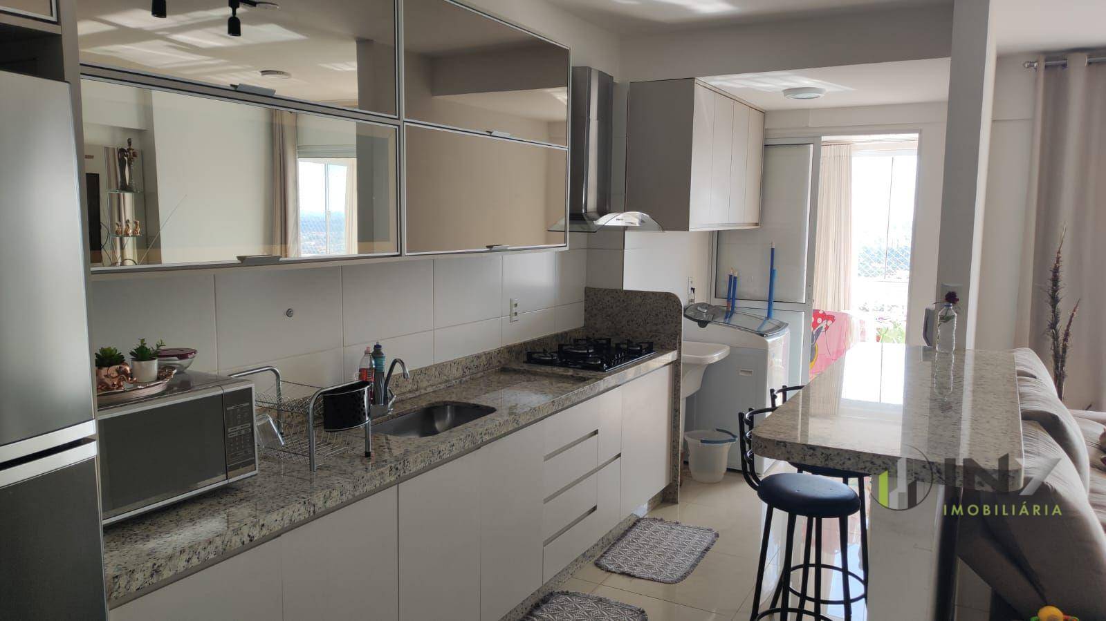 Apartamento à venda com 3 quartos, 94m² - Foto 18