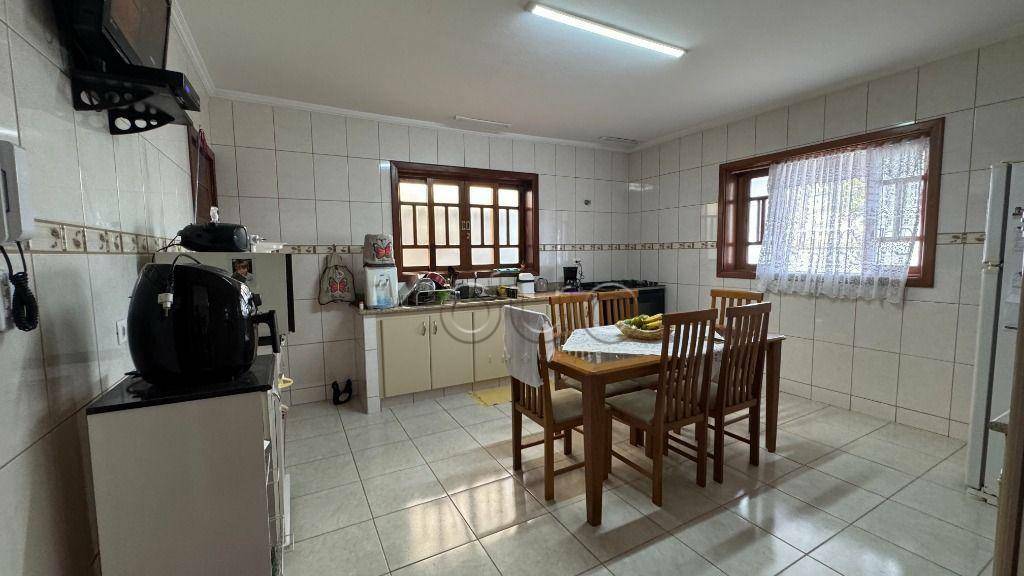 Casa, 3 quartos, 207 m² - Foto 7