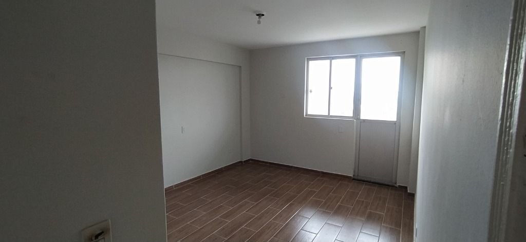 Apartamento para alugar com 3 quartos, 120m² - Foto 13