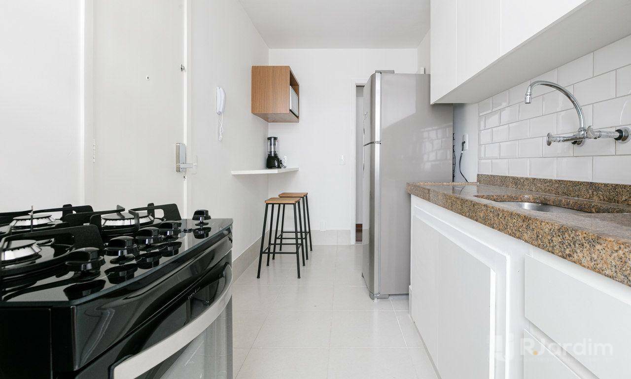 Apartamento para alugar com 3 quartos, 94m² - Foto 30