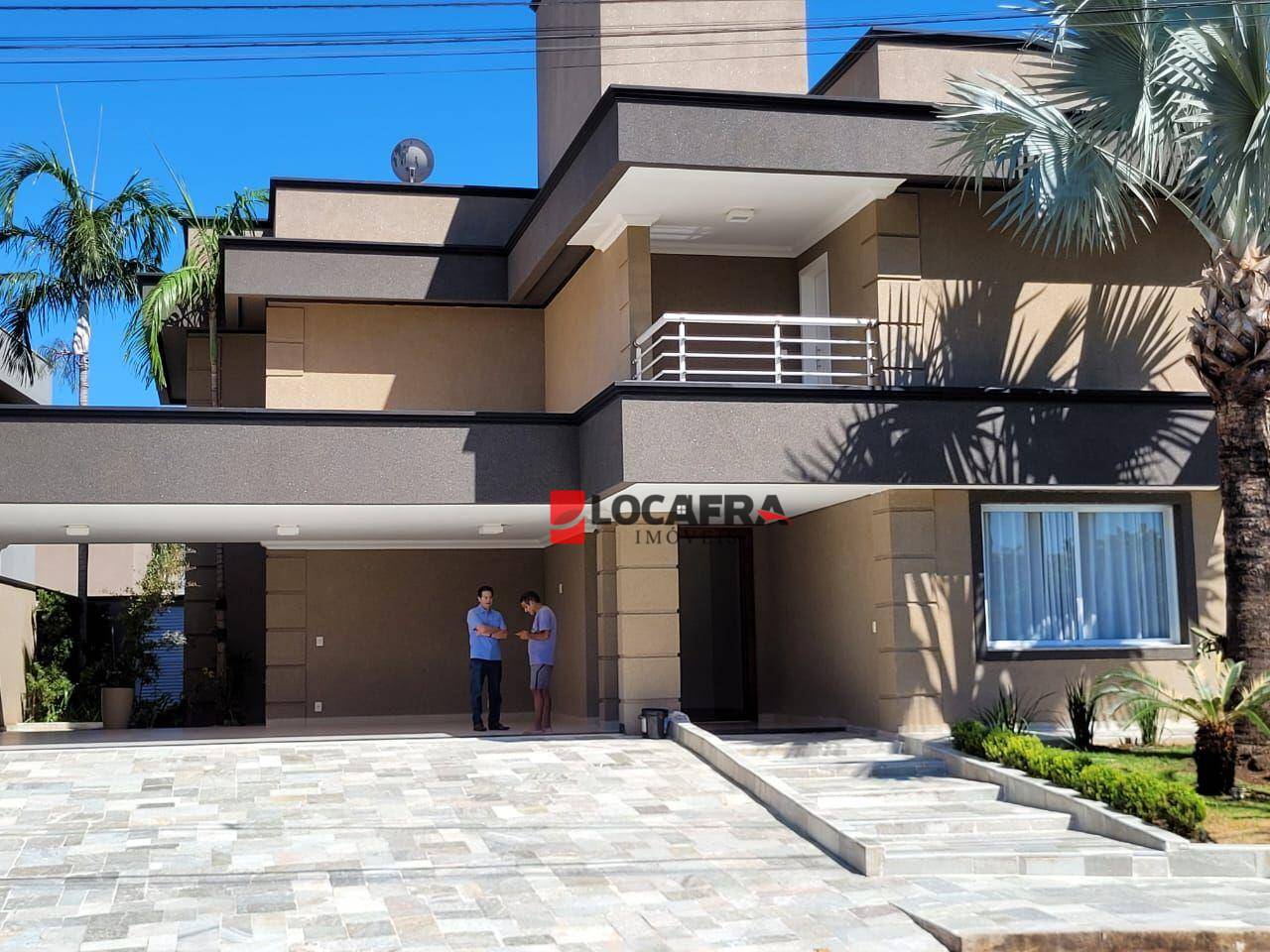 Casa à venda com 5 quartos, 375m² - Foto 1