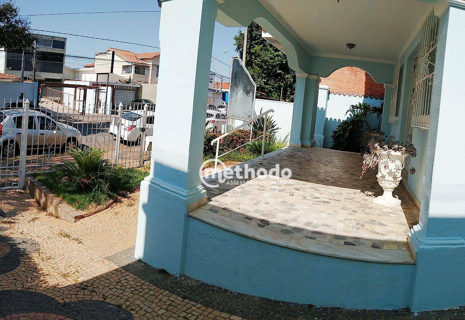 Casa à venda com 3 quartos, 337m² - Foto 26