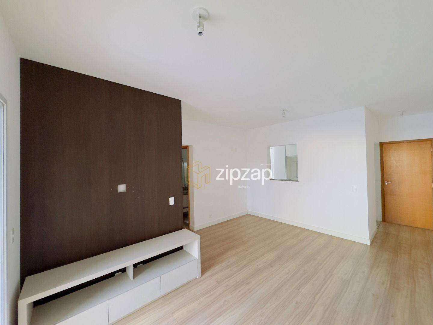 Apartamento para alugar com 3 quartos, 84m² - Foto 11