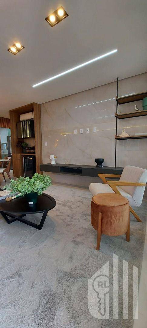 Apartamento à venda com 3 quartos - Foto 14
