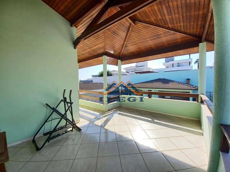 Casa de Condomínio à venda com 5 quartos, 336m² - Foto 7