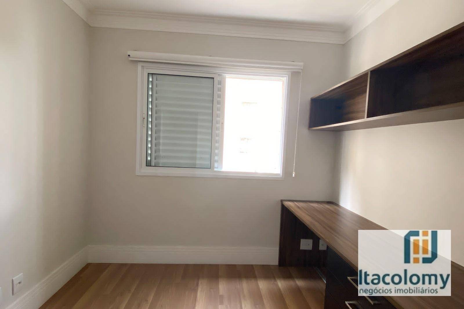 Apartamento à venda com 3 quartos, 107m² - Foto 35