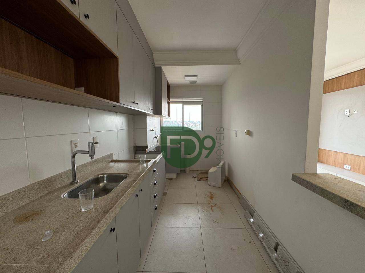 Apartamento à venda e aluguel com 3 quartos, 73m² - Foto 1