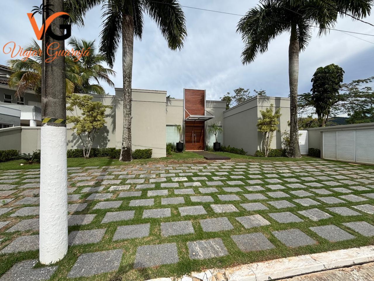 Casa à venda com 5 quartos, 310m² - Foto 1