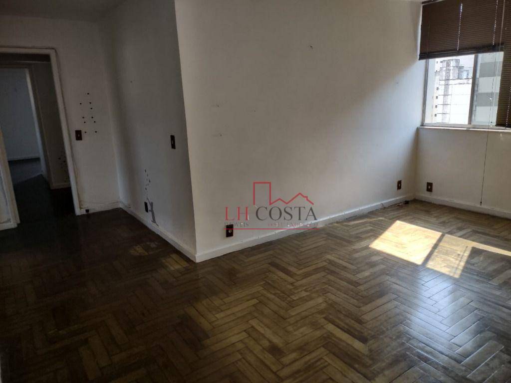 Apartamento à venda com 3 quartos, 110m² - Foto 1