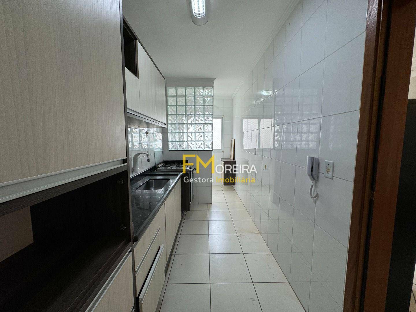 Apartamento à venda com 2 quartos, 66m² - Foto 7