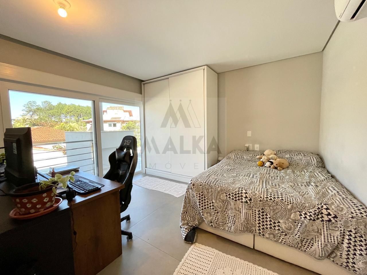 Casa de Condomínio à venda com 4 quartos, 378m² - Foto 22