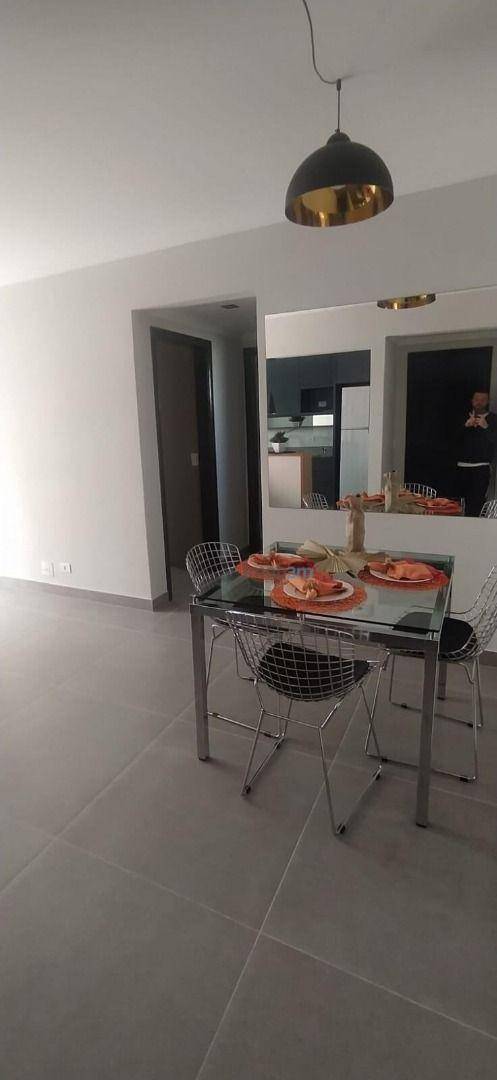 Apartamento para alugar com 2 quartos, 63m² - Foto 2