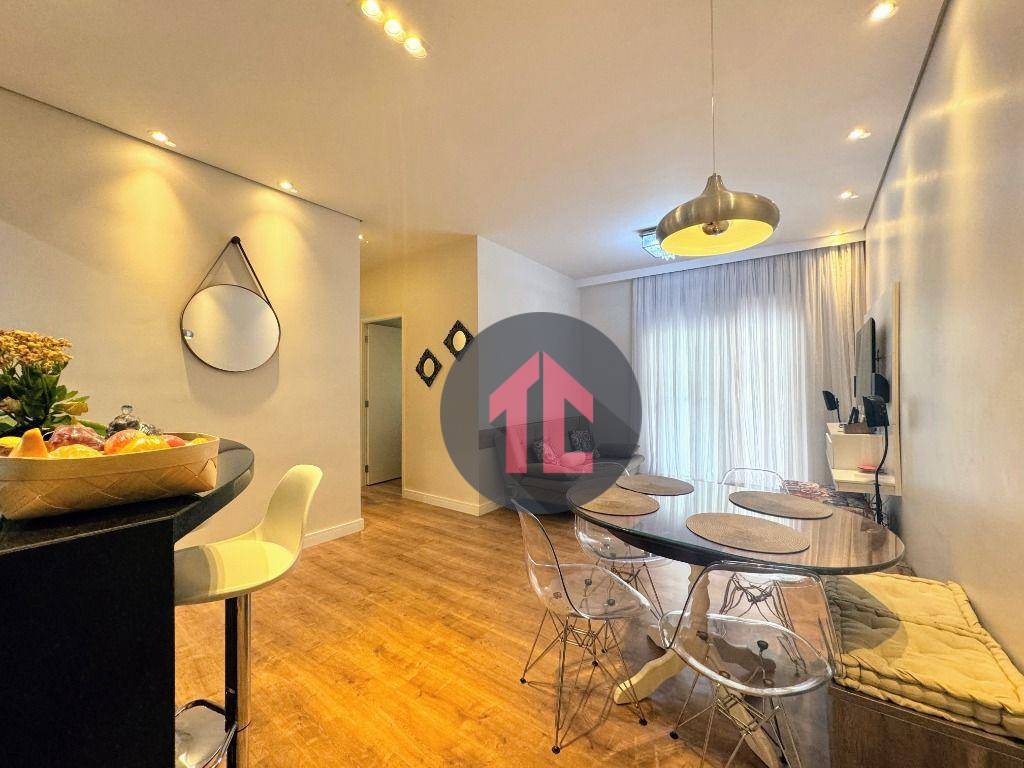 Apartamento para alugar com 4 quartos, 109m² - Foto 1