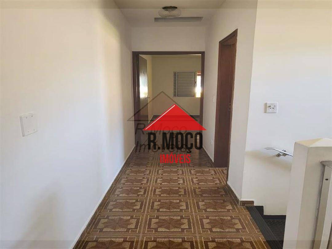 Sobrado à venda com 3 quartos, 218m² - Foto 10