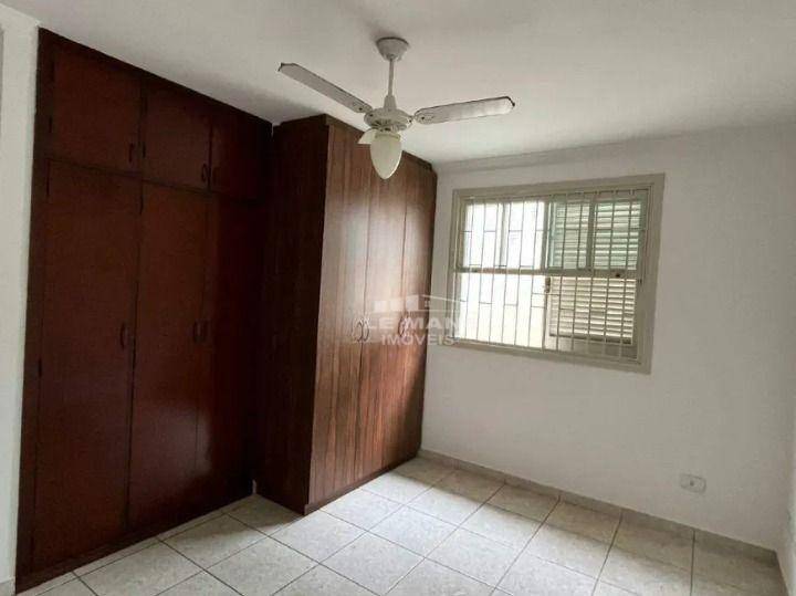 Casa para alugar com 3 quartos, 100m² - Foto 12