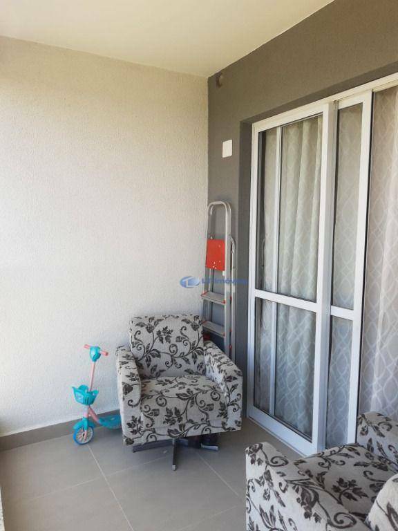 Apartamento à venda com 2 quartos, 65m² - Foto 9