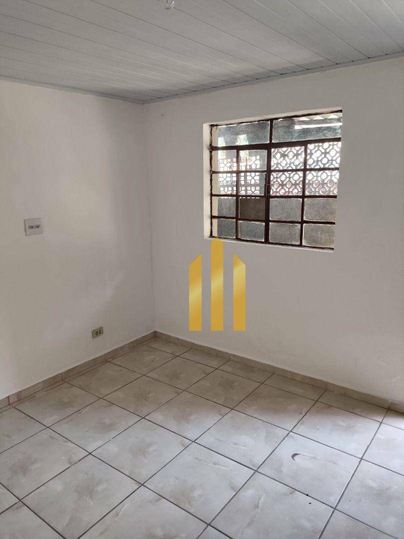 Casa para alugar com 1 quarto, 65m² - Foto 3