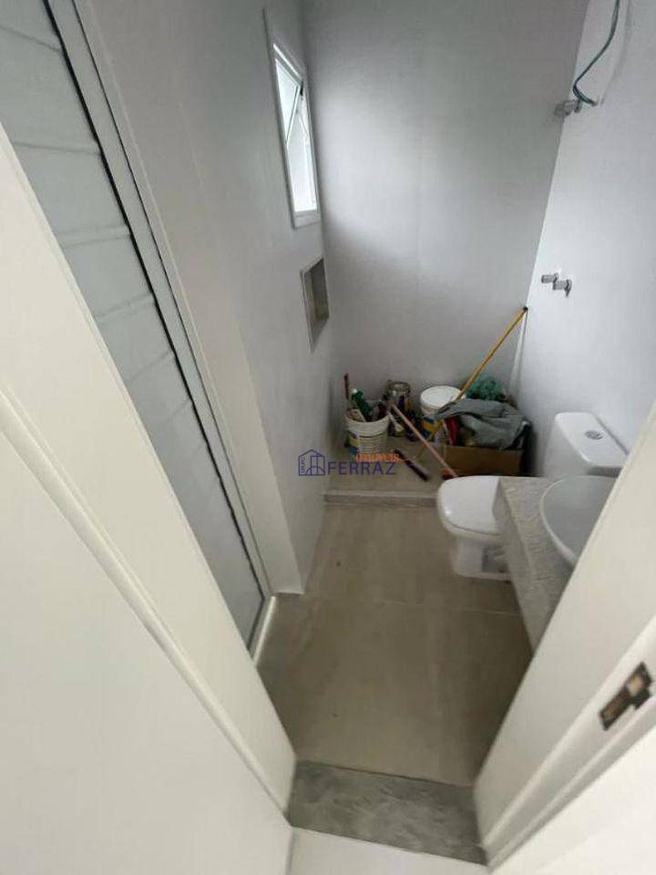 Casa à venda com 4 quartos, 180m² - Foto 14