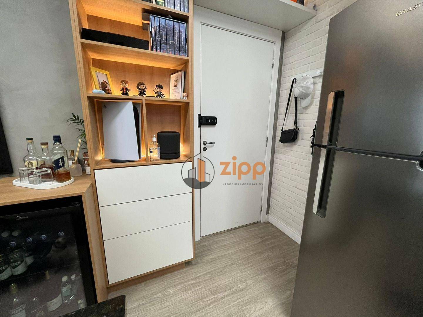 Apartamento à venda com 2 quartos, 42m² - Foto 8