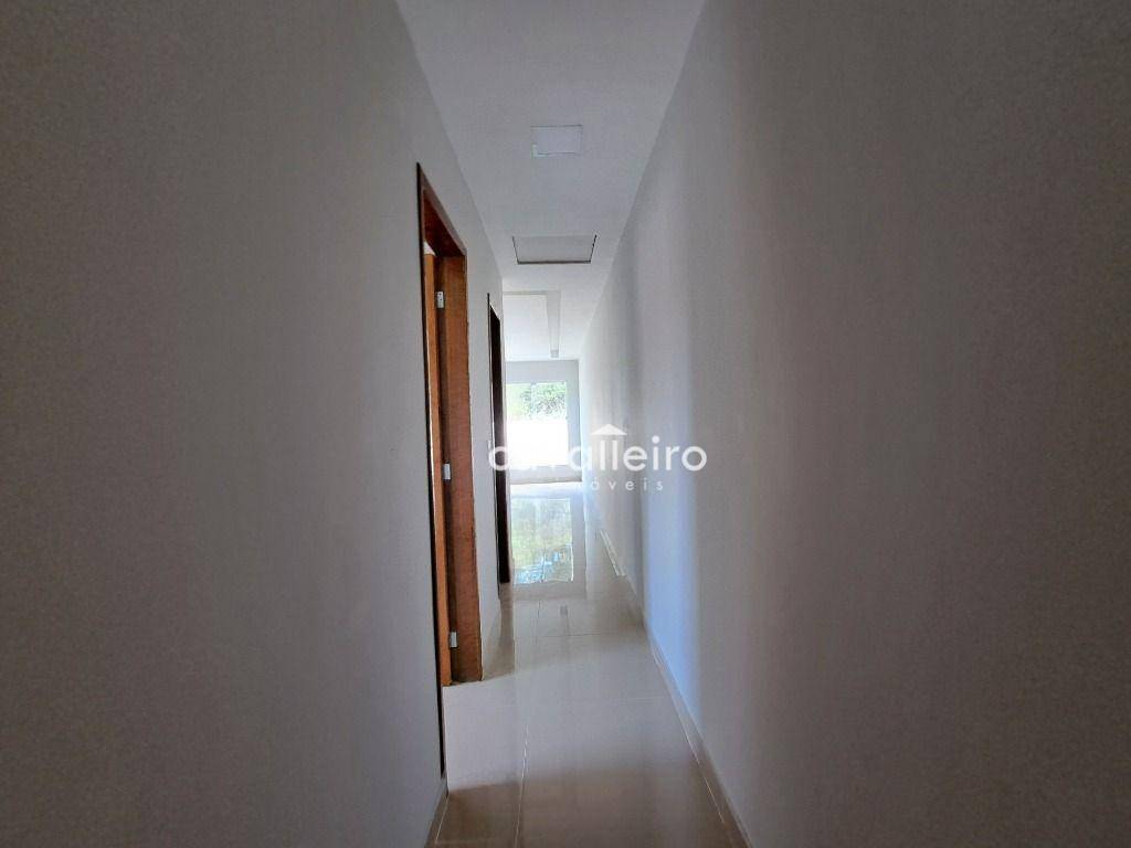 Casa à venda com 2 quartos, 69m² - Foto 18