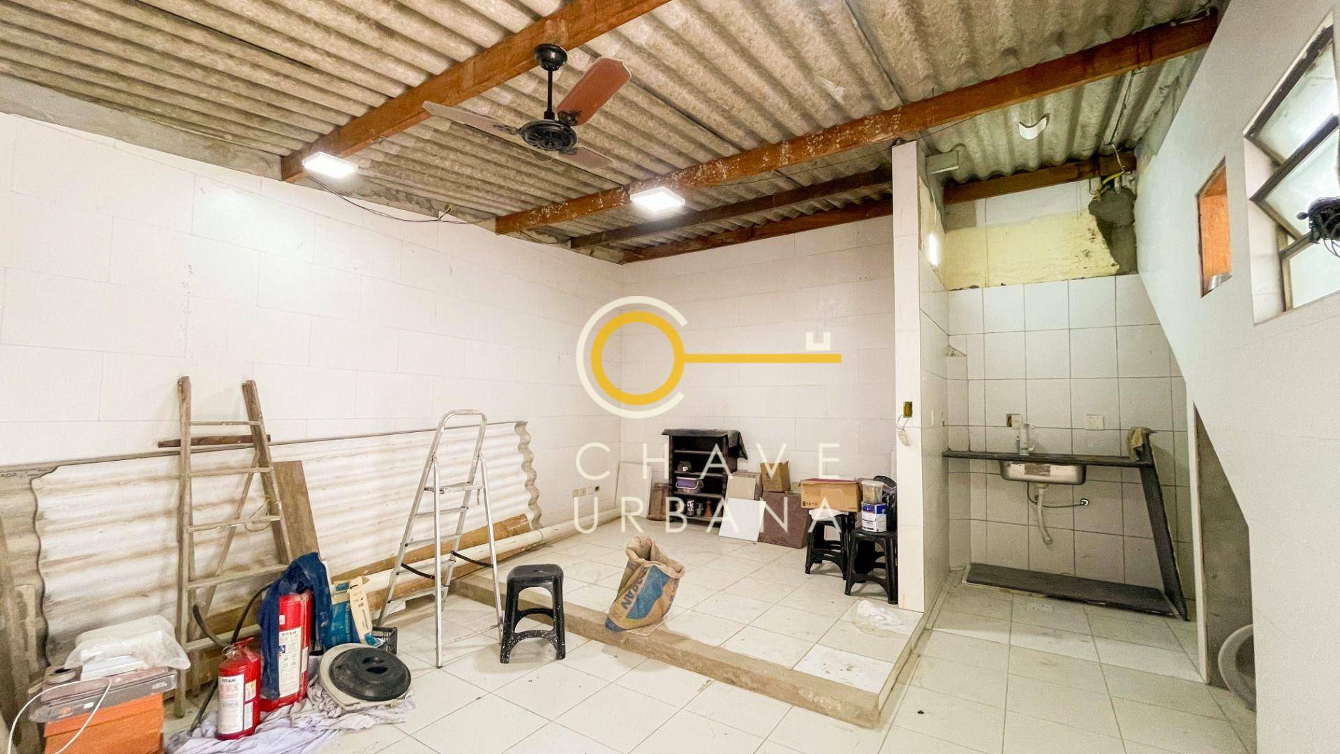 Casa para alugar com 3 quartos, 120m² - Foto 30