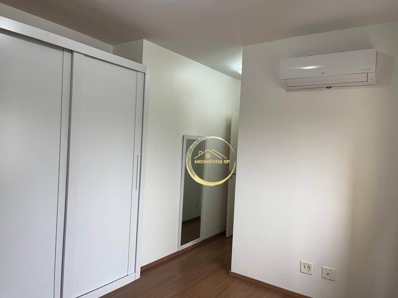 Apartamento para alugar com 3 quartos, 95m² - Foto 13
