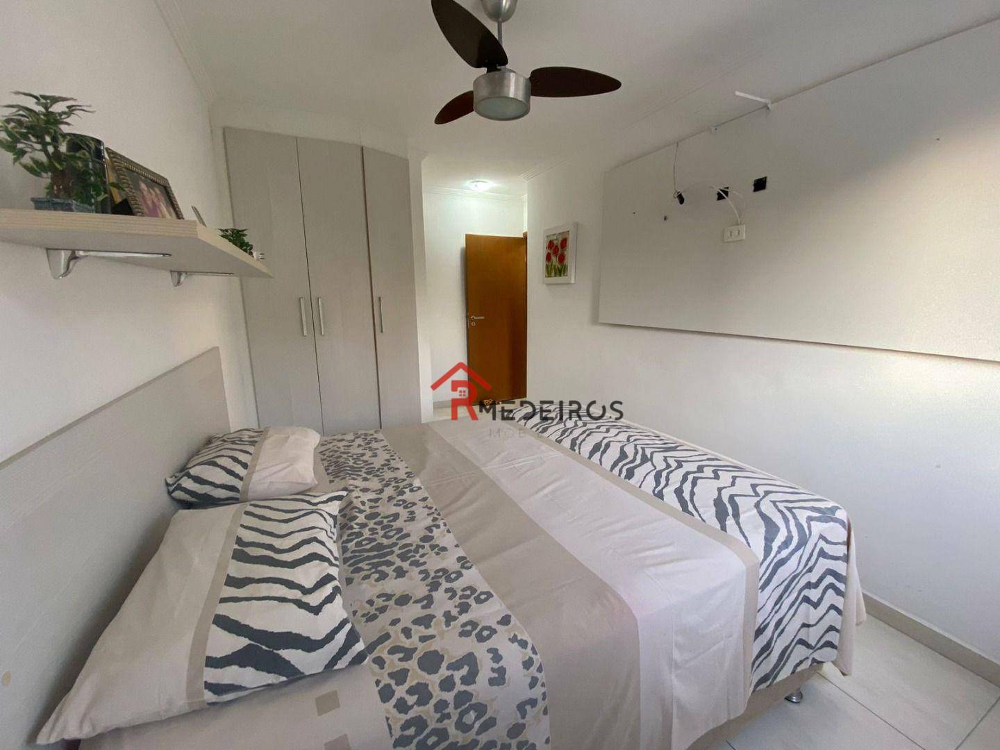 Apartamento à venda com 2 quartos, 80m² - Foto 12