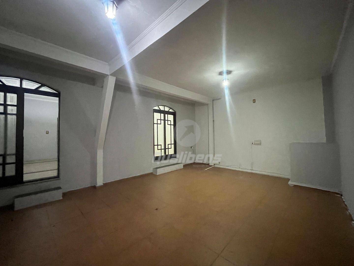 Sobrado para alugar com 3 quartos, 323m² - Foto 24