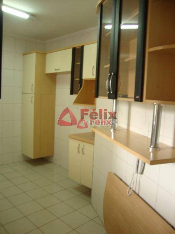 Apartamento à venda com 3 quartos, 130m² - Foto 8