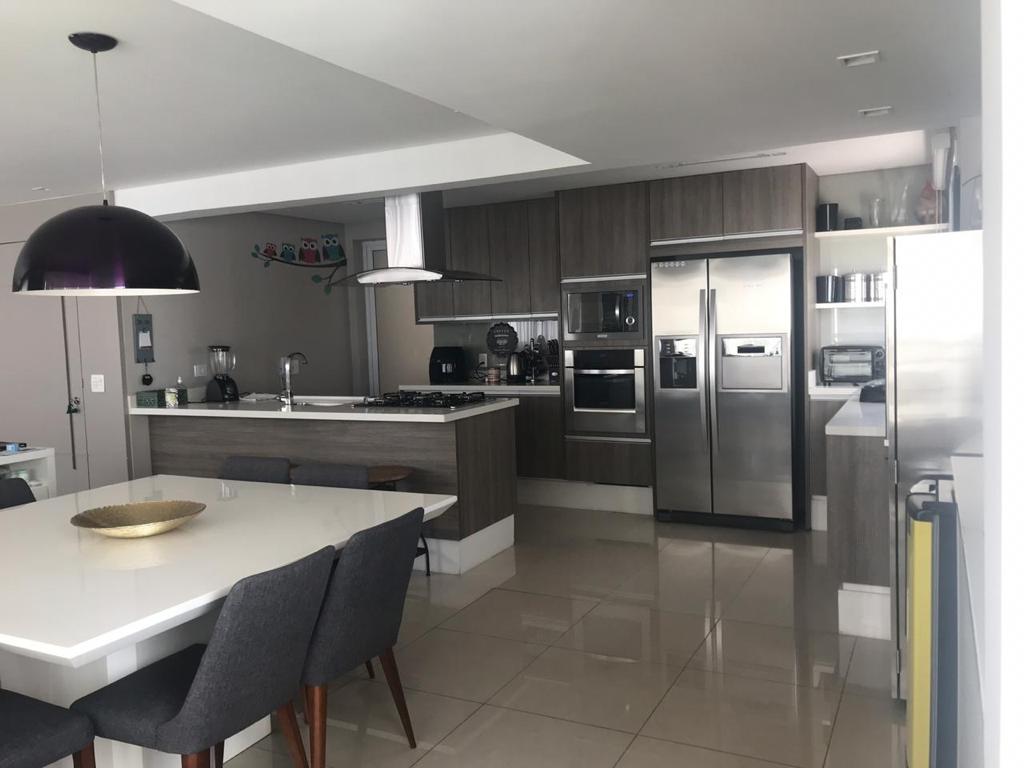 Apartamento à venda com 3 quartos, 134m² - Foto 7