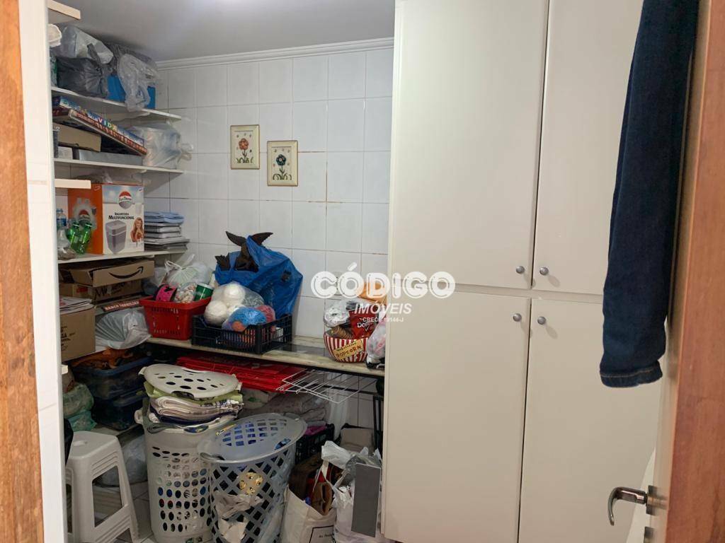 Apartamento à venda com 3 quartos, 81m² - Foto 8