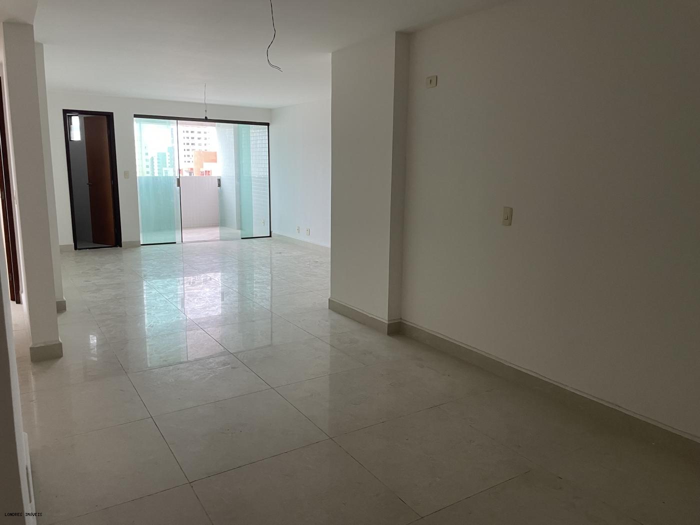 Apartamento à venda com 4 quartos, 158m² - Foto 7