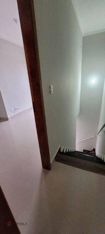 Sobrado à venda com 2 quartos, 70m² - Foto 40