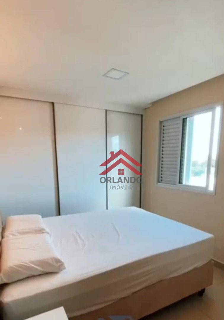 Apartamento à venda com 2 quartos, 68m² - Foto 4