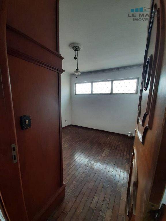 Casa à venda com 3 quartos, 237m² - Foto 10