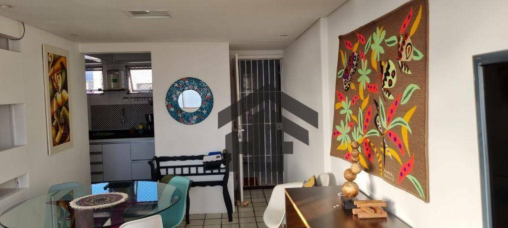 Apartamento à venda com 2 quartos, 80m² - Foto 4