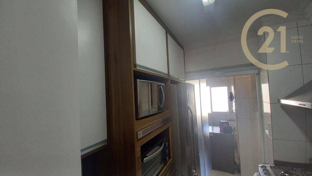 Apartamento à venda com 3 quartos, 95m² - Foto 14