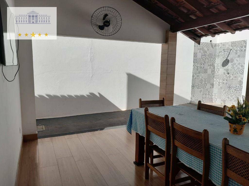 Casa à venda com 2 quartos, 109m² - Foto 17