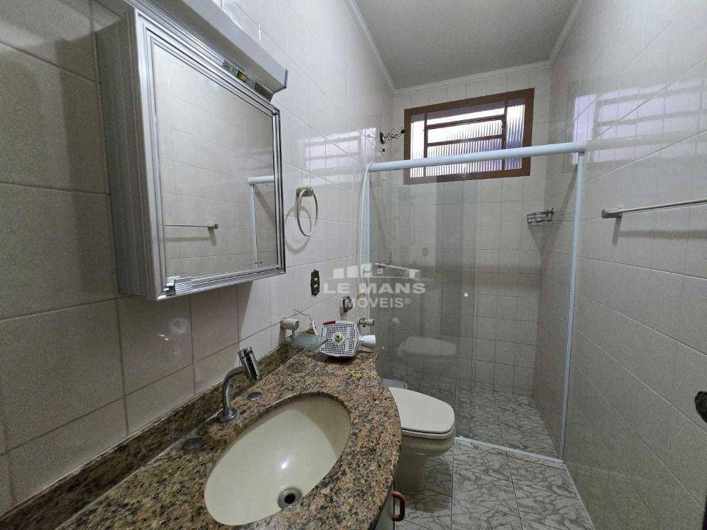 Casa à venda e aluguel com 3 quartos, 87m² - Foto 10