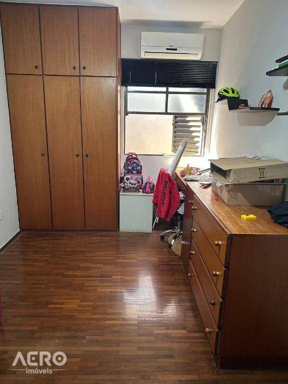 Casa para alugar com 3 quartos, 150m² - Foto 7