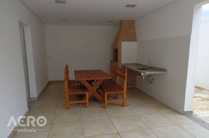 Apartamento à venda com 2 quartos, 57m² - Foto 4